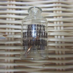 VINTAGE Knott`s berry farm California penny in mini bottle